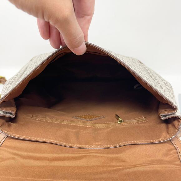 Fossil Claire Cream Signature Flap Backpack Tan Trim Faux Leather - Picture 9 of 11